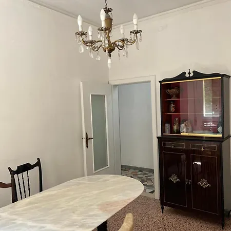 Servizio Per La Casa * Μπολόνια